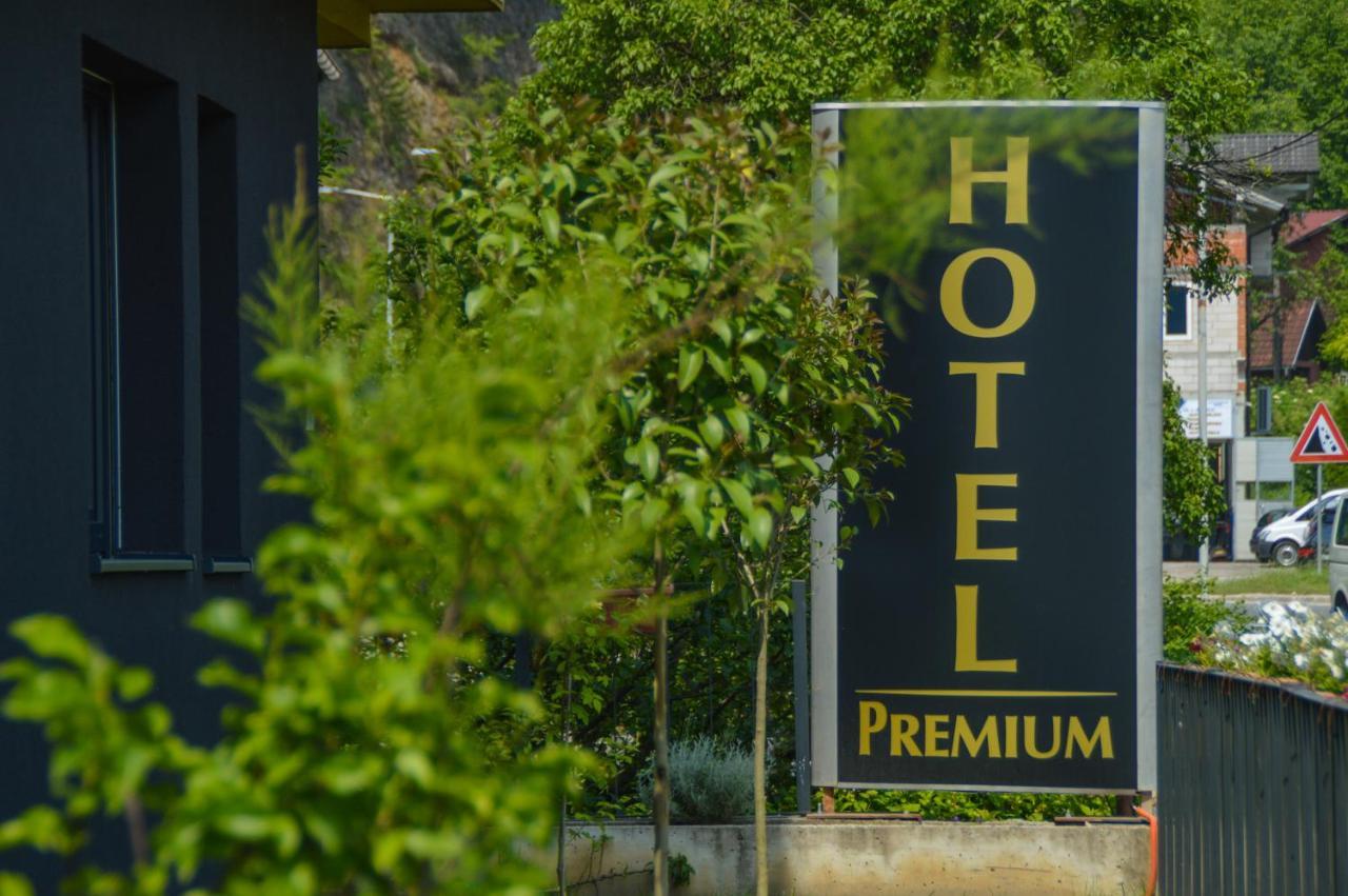Hotel Premium Яйце Екстер'єр фото