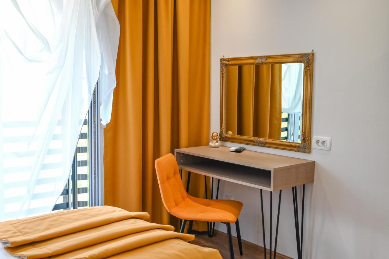 Hotel Premium Яйце Екстер'єр фото