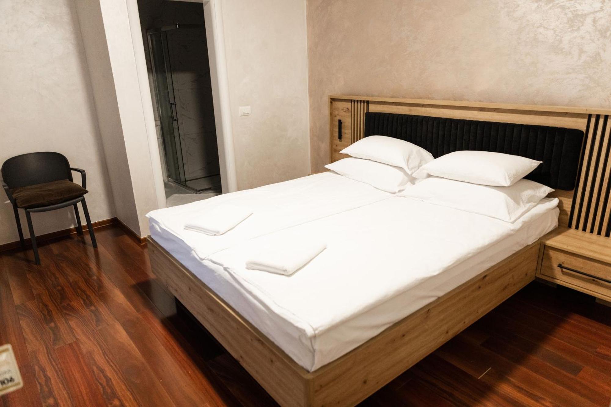 Hotel Premium Яйце Екстер'єр фото